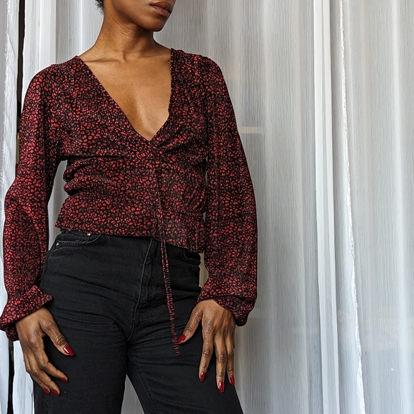 Zara Red Floral Blouse - Picture 6 of 6